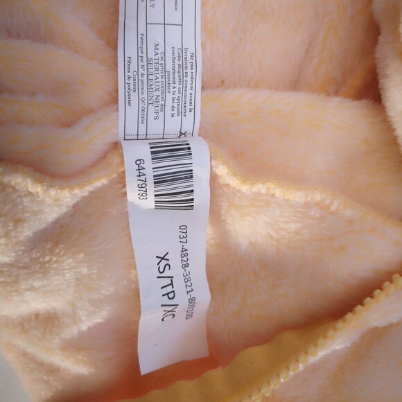 Weekend Edition Ladies Size XS Straight Fit Yellow Fleece Giraffe Onesie - Picture 8 of 12